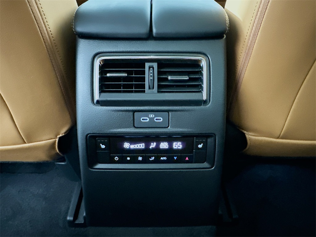 2025 Mazda CX-70 3.3 Turbo Premium Plus photo 16