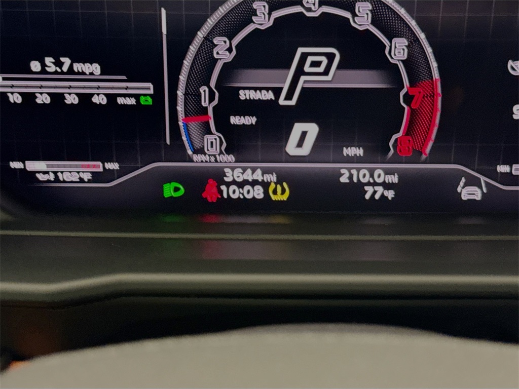 2024 Lamborghini Urus S photo 11