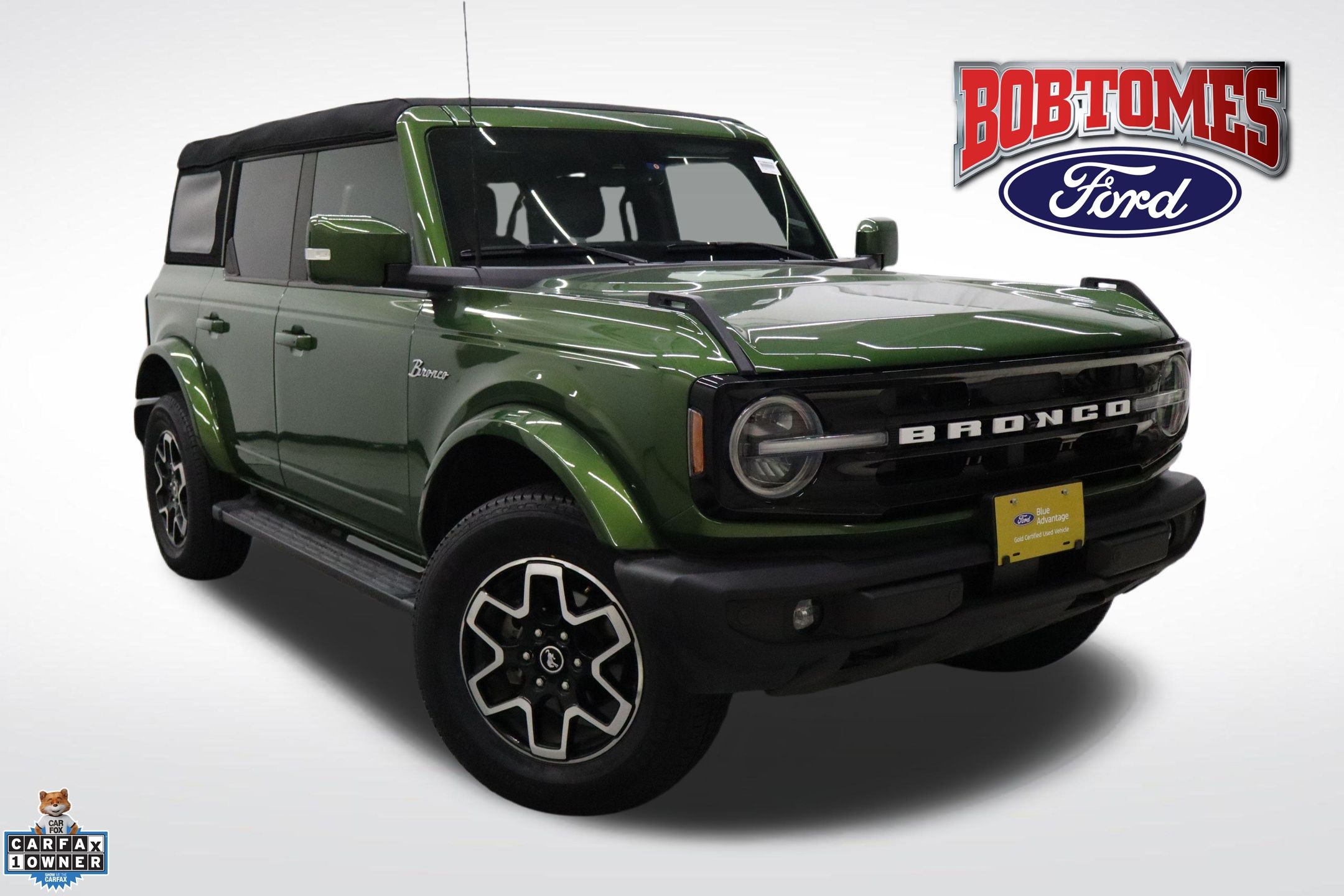 2023 Ford Bronco 4-Door Outer Banks's photo