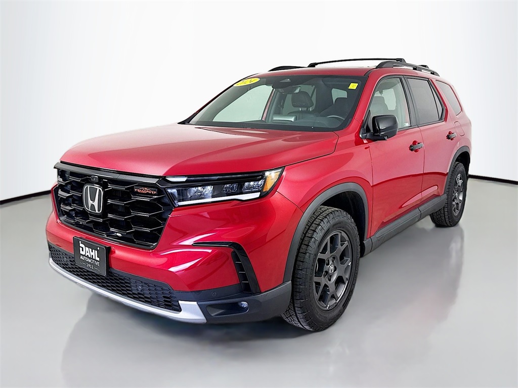 2024 Honda Pilot TrailSport photo 3