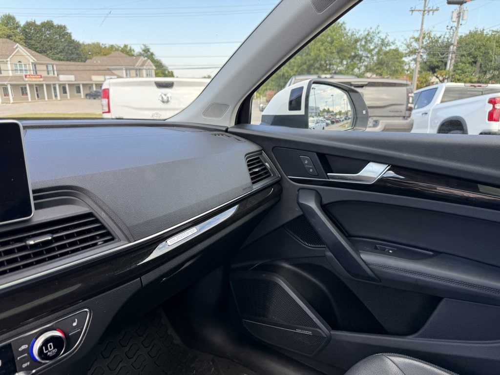 2019 Audi Q5 2.0T Premium Plus photo 19
