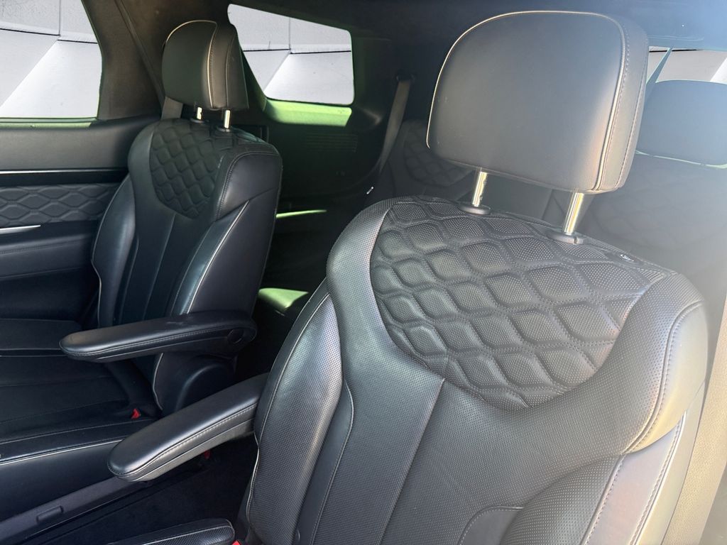 2020 Hyundai Palisade Limited photo 12