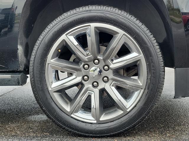2016 Chevrolet Tahoe LTZ photo 5