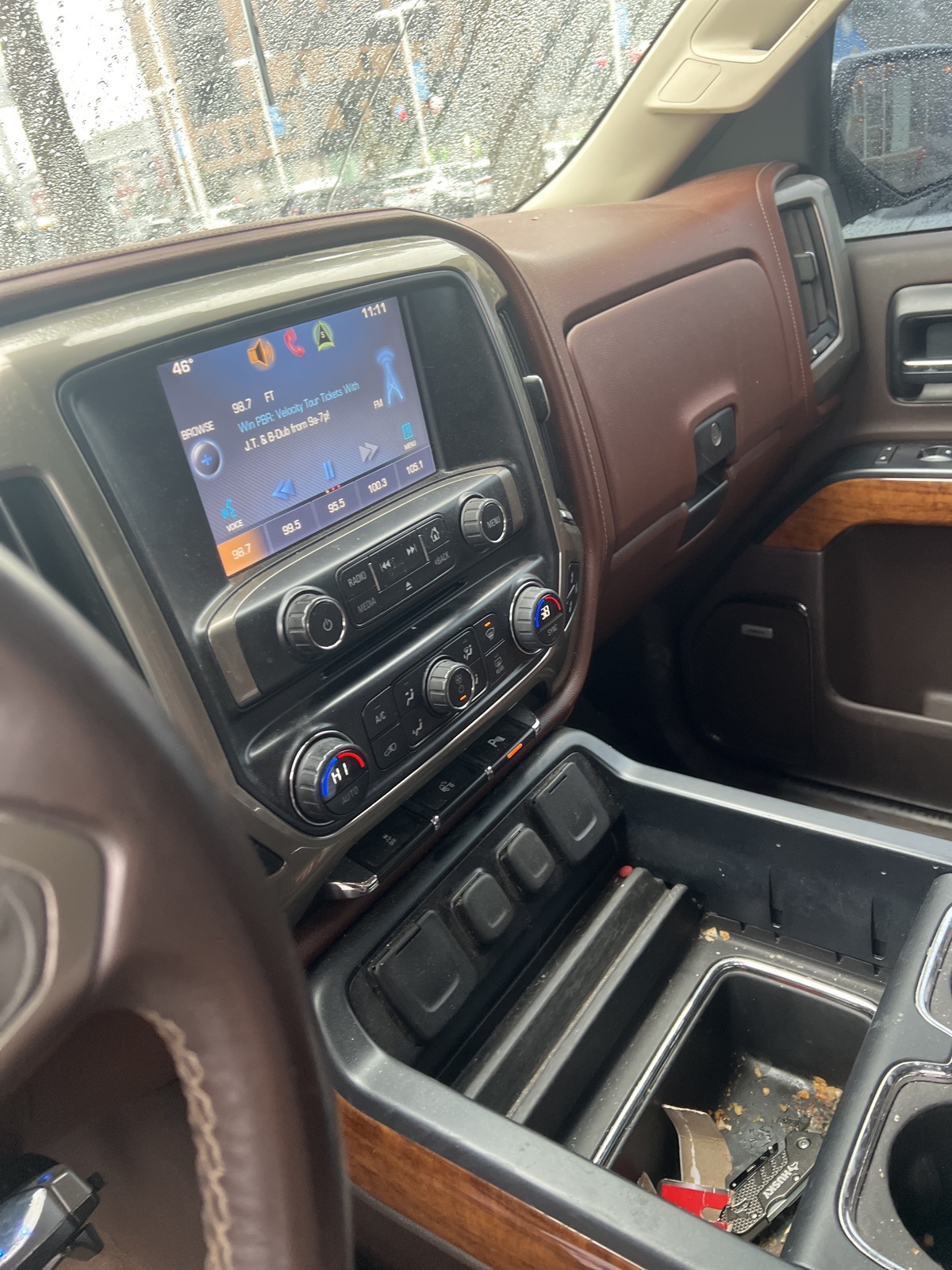 2014 Chevrolet Silverado 1500 High Country photo 4