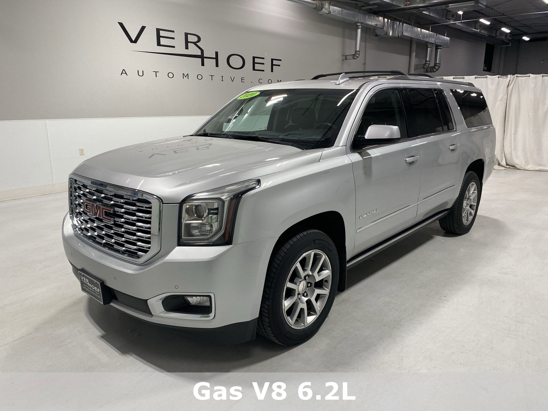 2020 GMC Yukon XL Denali's photo