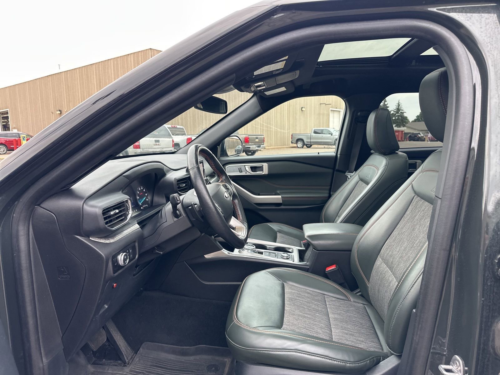2022 Ford Explorer Timberline photo 8