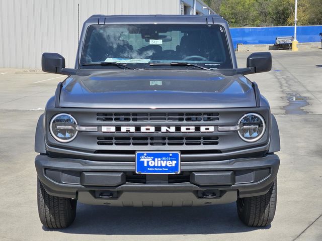2025 Ford Bronco Base photo 3