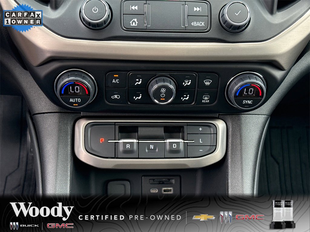 2023 Gmc Acadia Denali photo 24