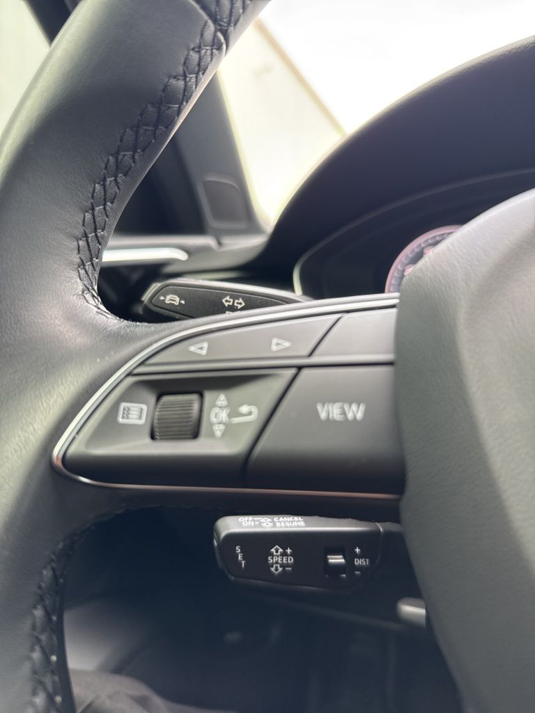 2023 Audi A4 45 S line Premium Plus Quattro photo 4