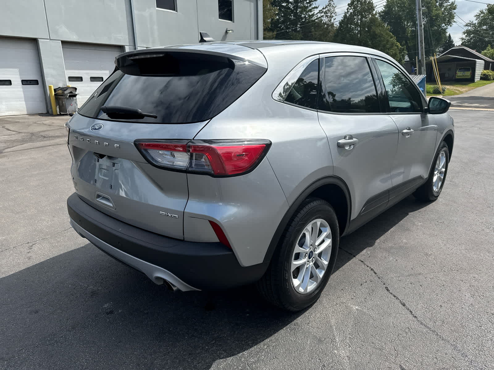 2022 Ford Escape SE photo 3