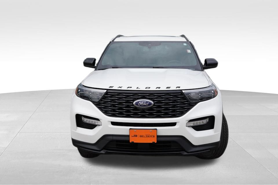 2023 Ford Explorer ST-Line photo 12