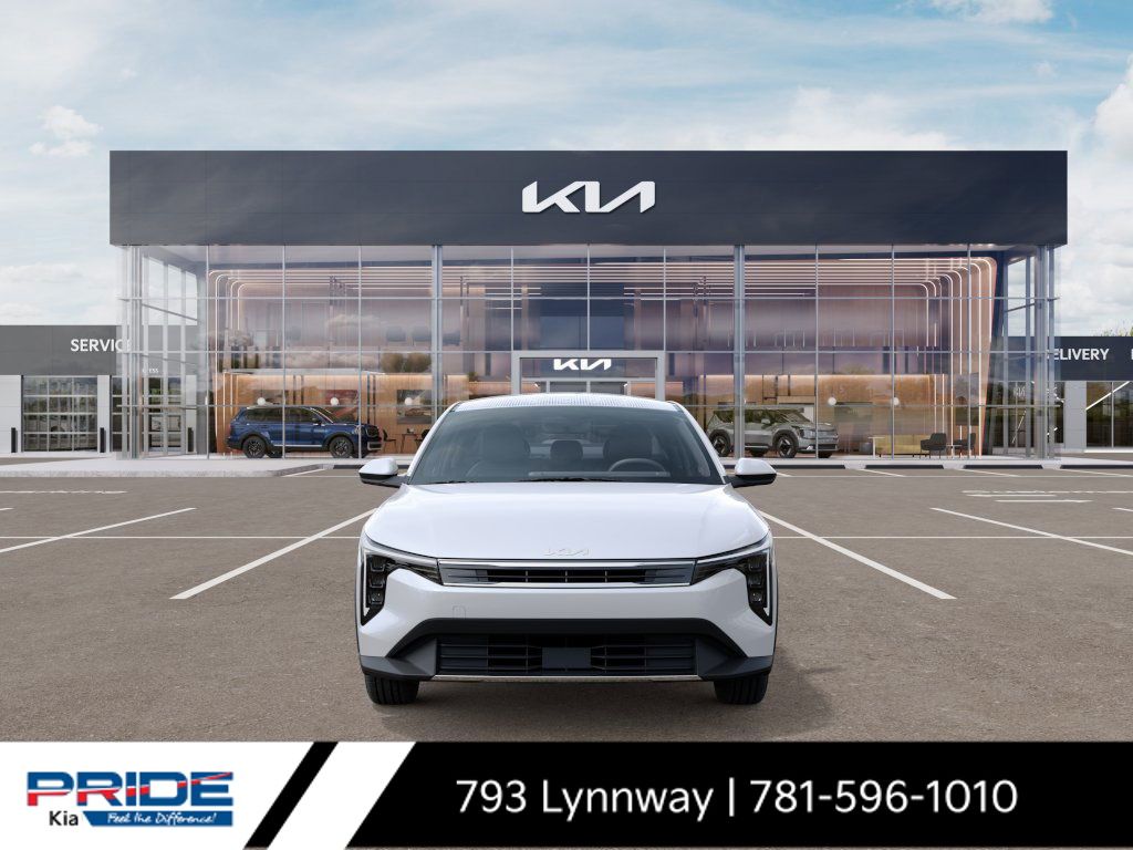 2025 Kia K4 EX photo 2