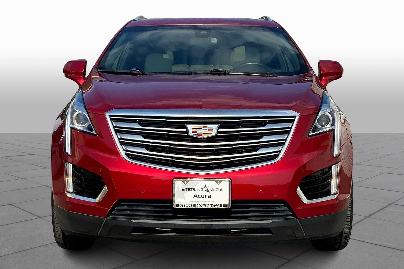 2019 Cadillac XT5 Luxury photo 3
