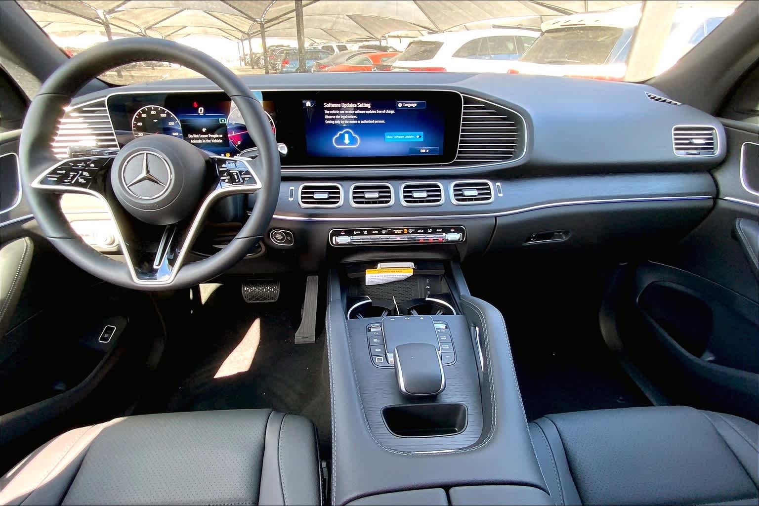 2025 Mercedes Benz GLE 350 4MATIC photo 2