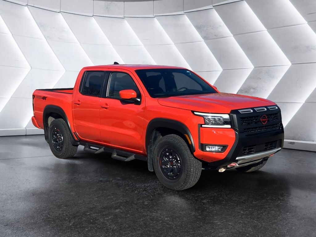 2025 Nissan Frontier PRO-4X's photo