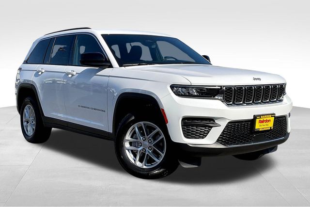 2025 Jeep Grand Cherokee Laredo's photo