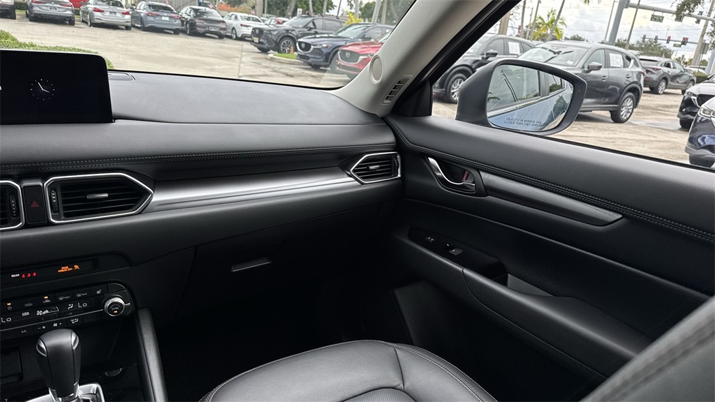 2023 Mazda CX-5 2.5 S Preferred photo 14