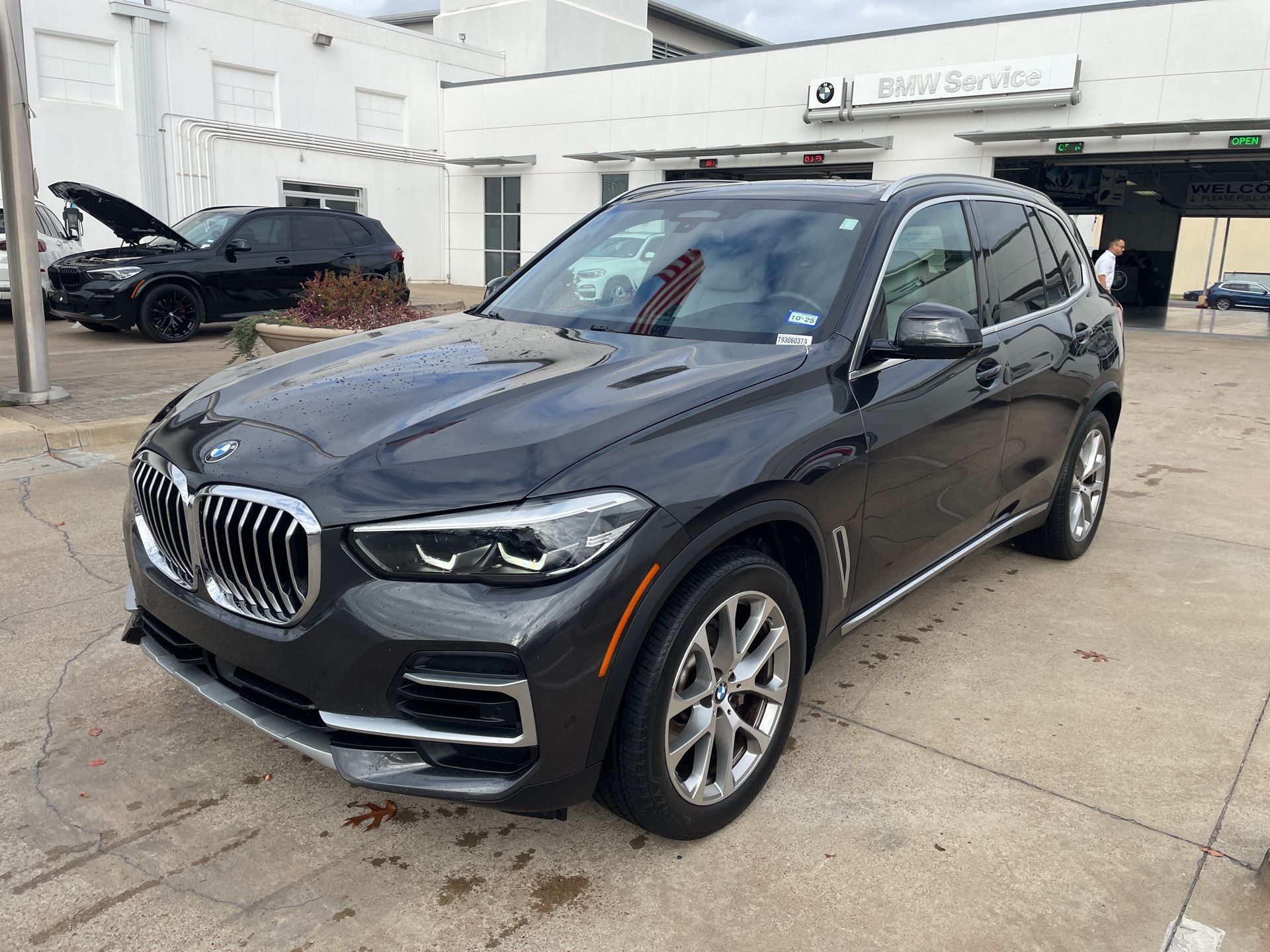 2023 BMW X5 40i's photo