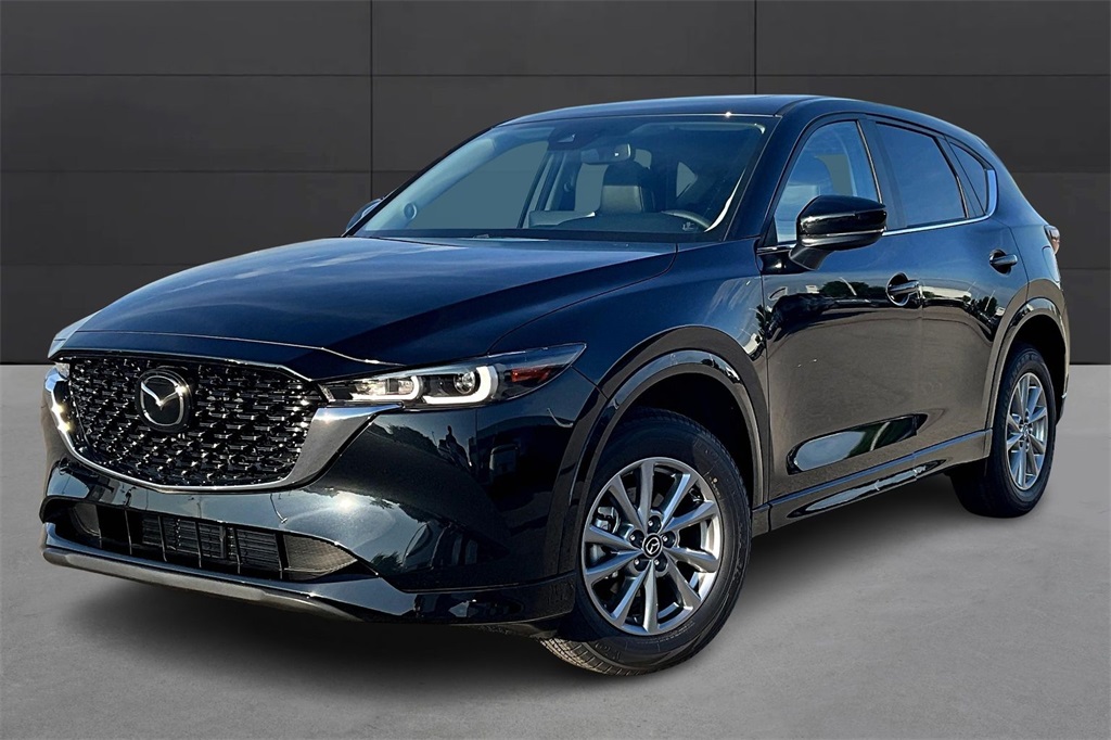2025 Mazda CX-5 S Preferred package's photo