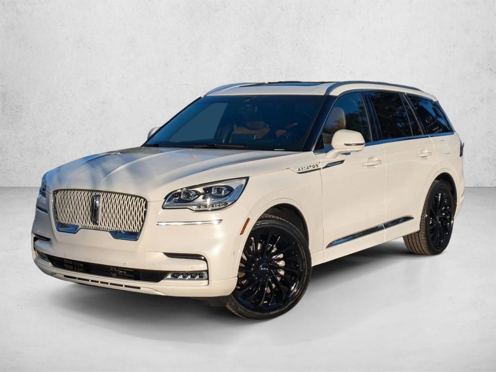 2022 Lincoln Aviator Reserve's photo