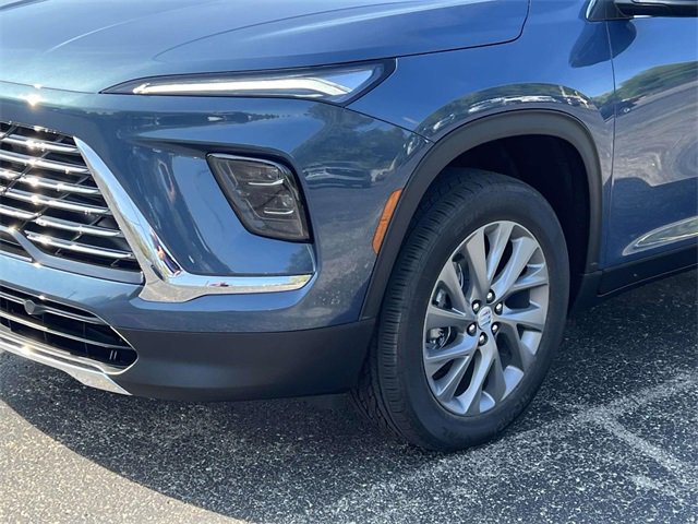 2026 Buick Enclave Preferred photo 7