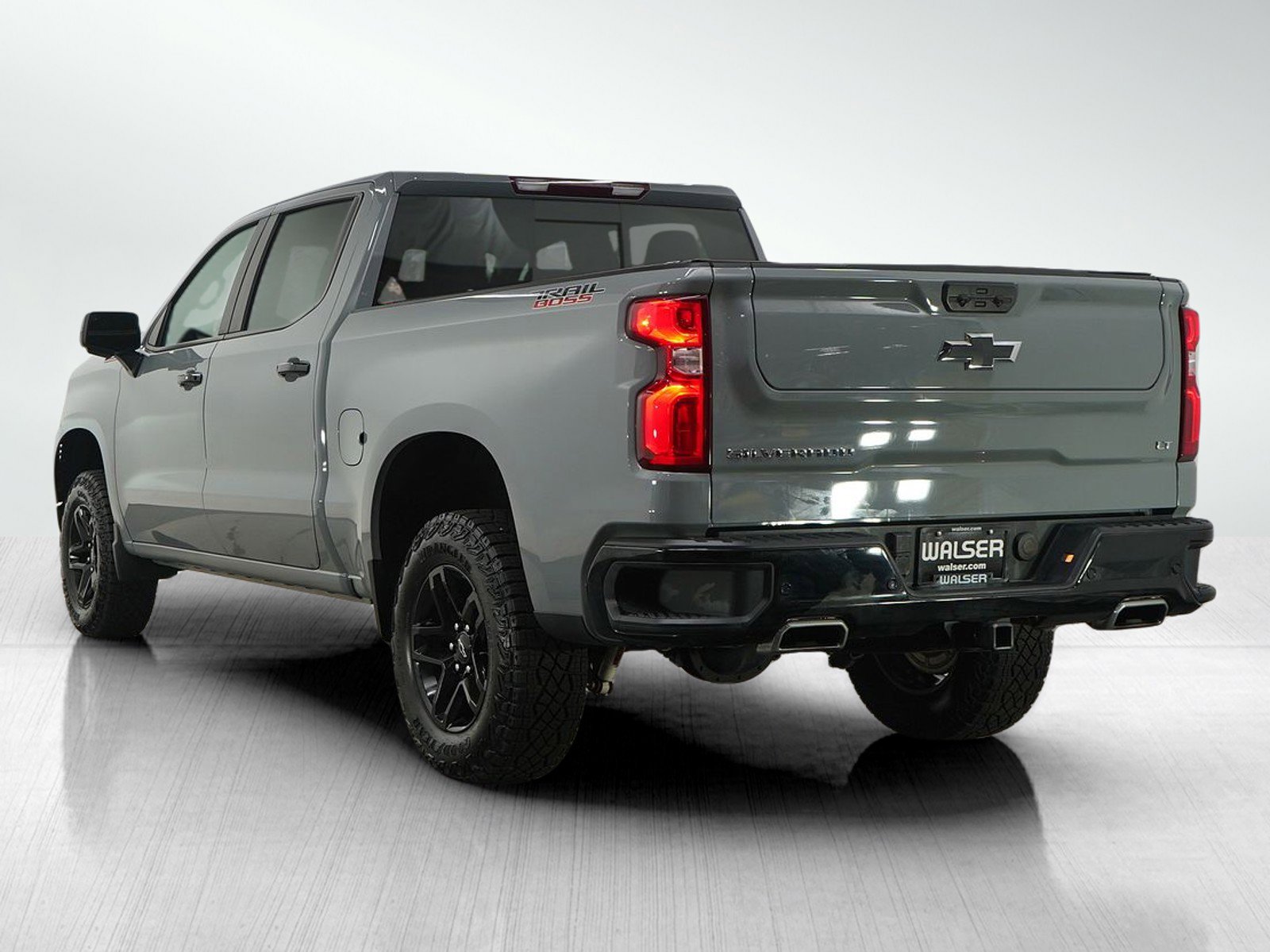 2024 Chevrolet Silverado 1500 LT Trail Boss photo 3