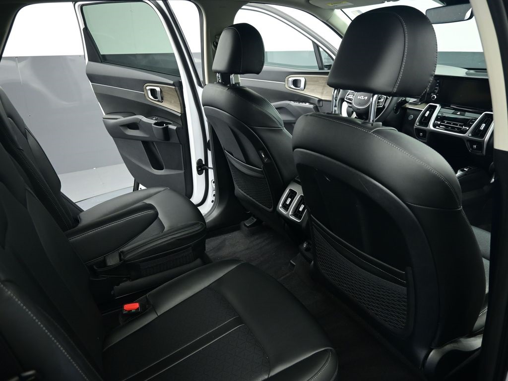 2023 Kia Sorento X-Line EX photo 16