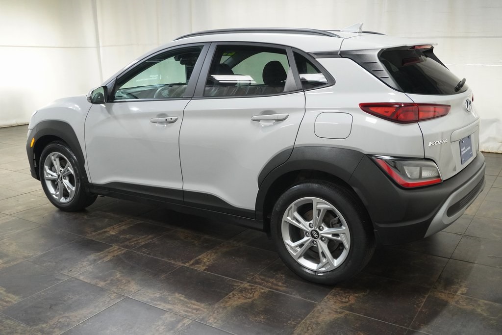 2023 Hyundai Kona SEL photo 4