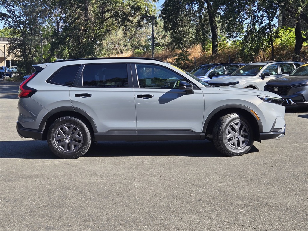 2026 Honda CR-V Hybrid photo 2