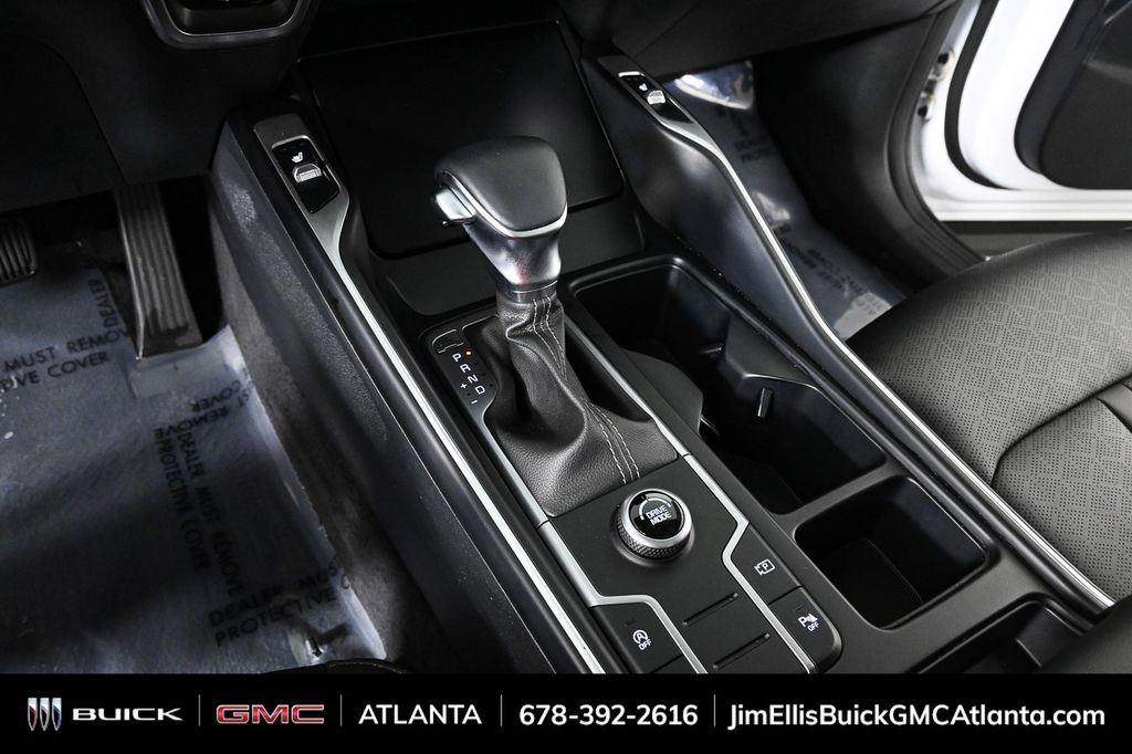 2023 Kia Sorento S photo 15