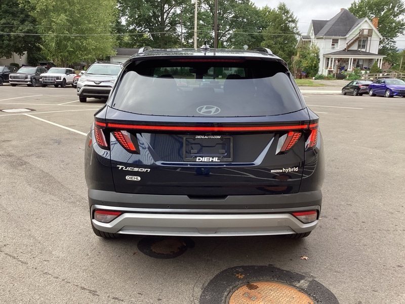 2025 Hyundai Tucson Hybrid Limited photo 5