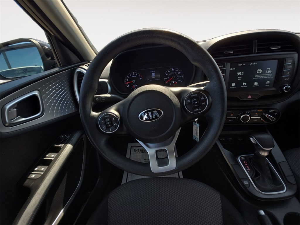 2020 Kia Soul LX photo 12