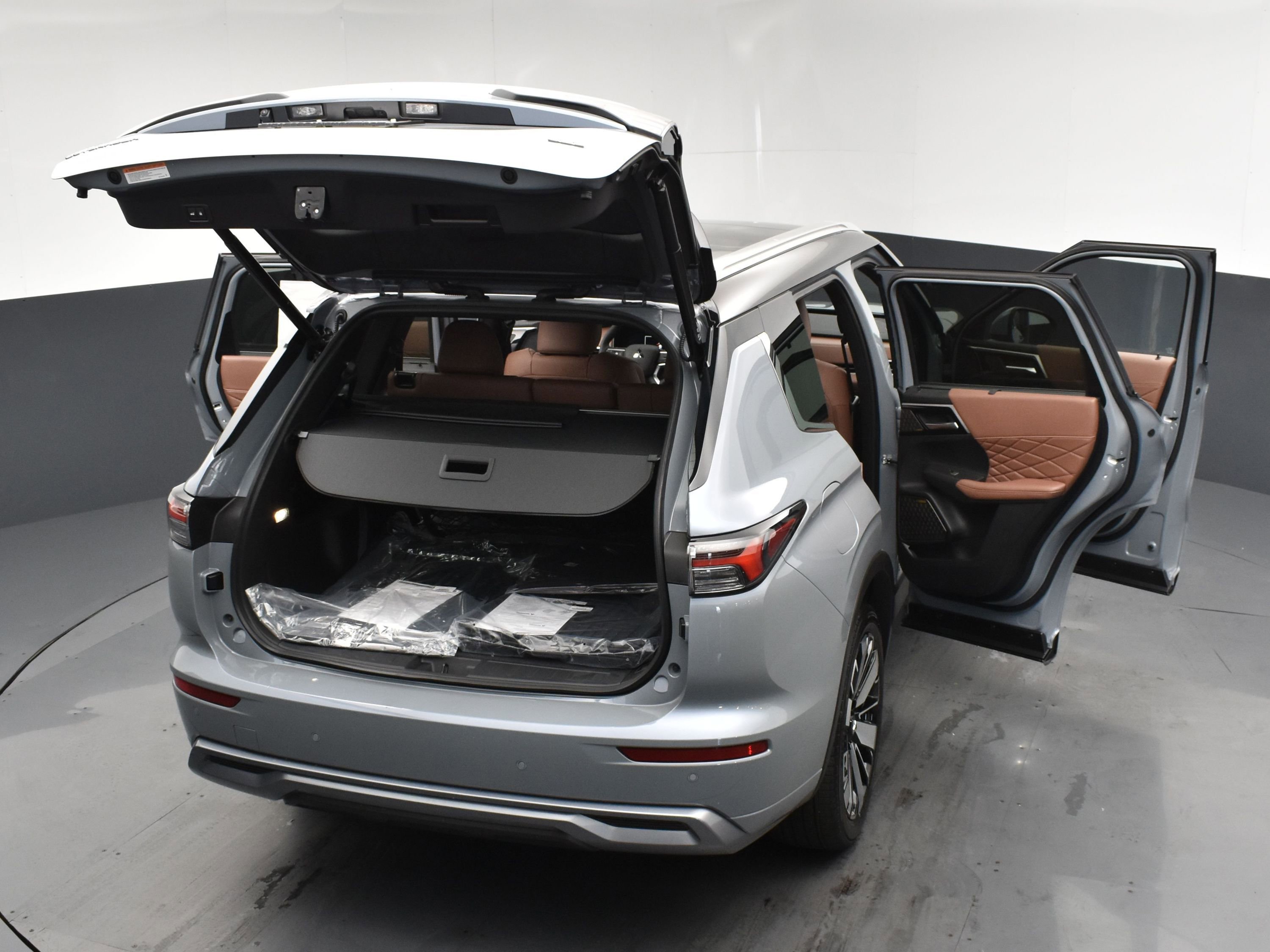 2025 Mitsubishi Outlander SEL photo 27