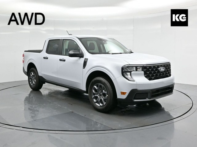 2025 Ford Maverick XLT's photo