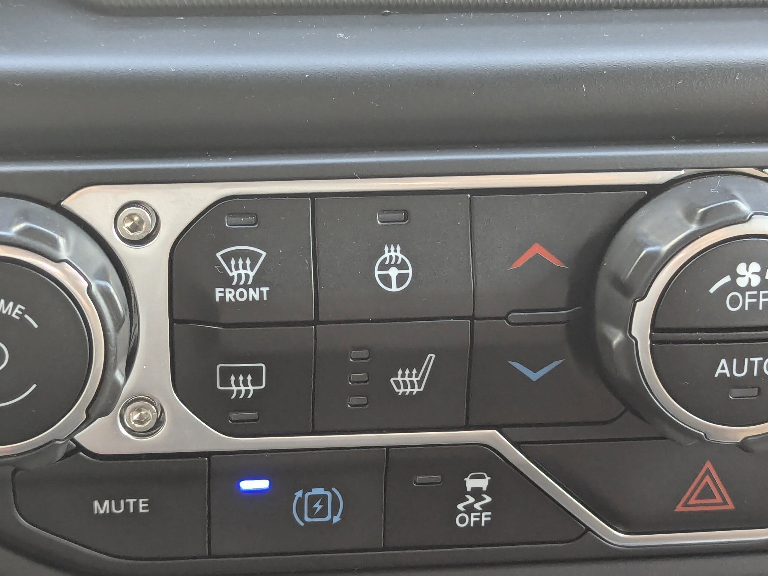 2022 Jeep Wrangler 4xe Unlimited Rubicon photo 28