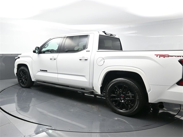 2022 Toyota Tundra SR5 photo 3