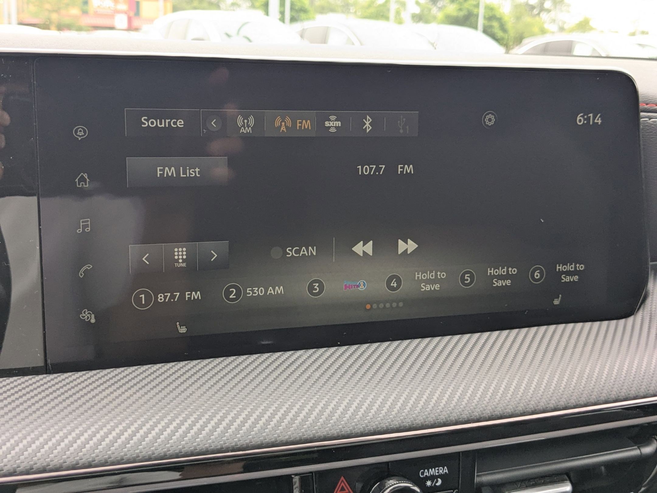 2025 Nissan Kicks SR photo 13