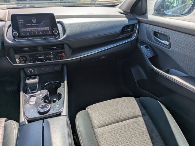 2023 Nissan Rogue SV photo 14
