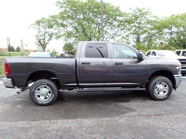 2025 Ram 2500 Tradesman photo 5