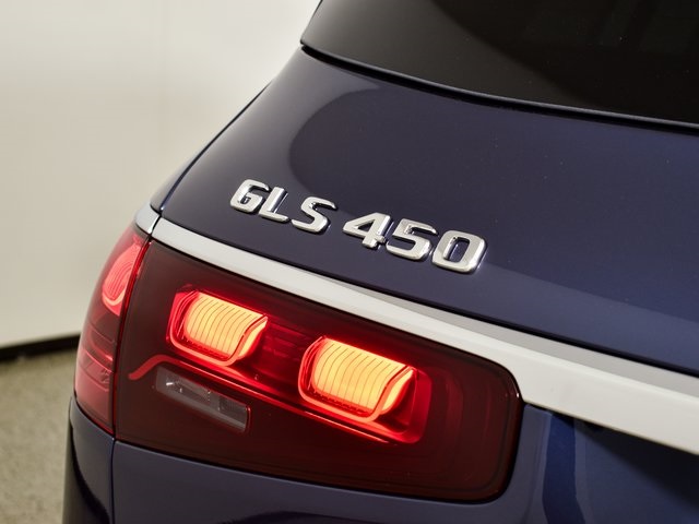 2026 Mercedes Benz GLS 450 4MATIC photo 8