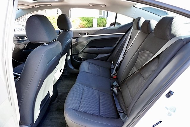2020 Hyundai Elantra Value Edition photo 15