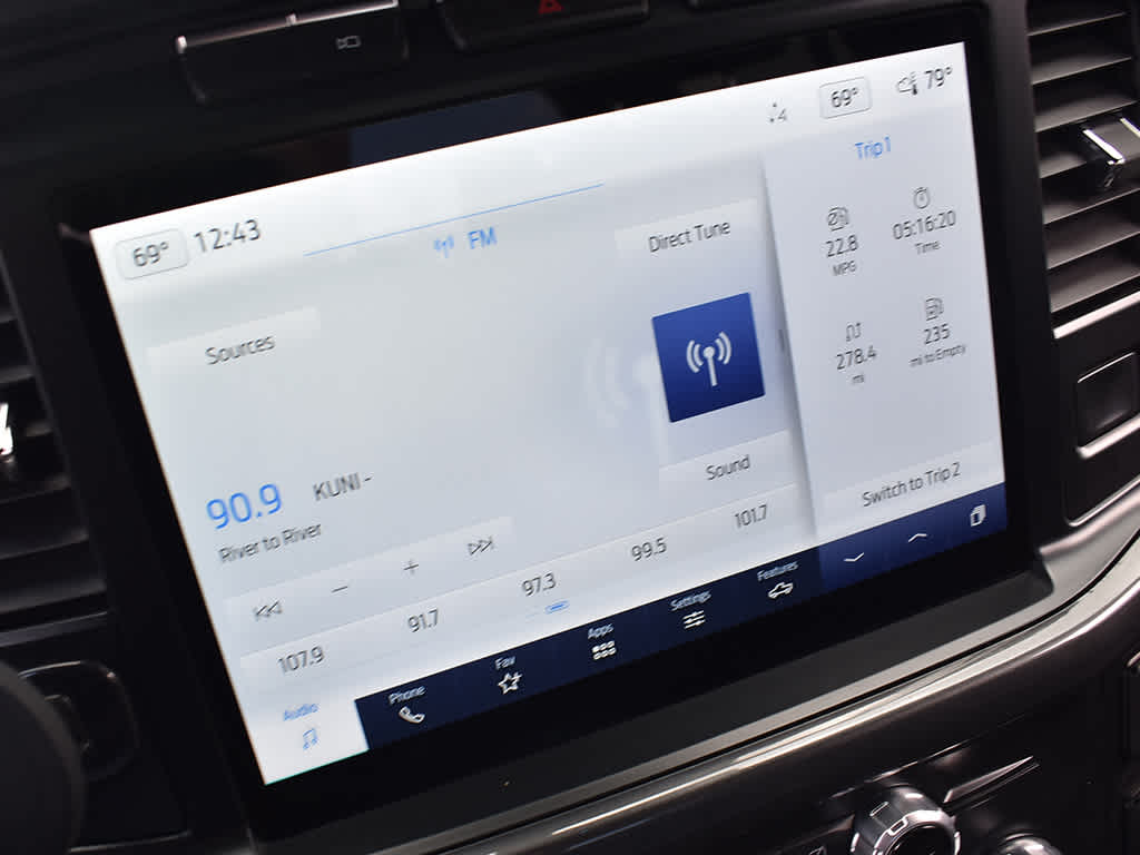 2022 Ford F-150 XLT photo 25