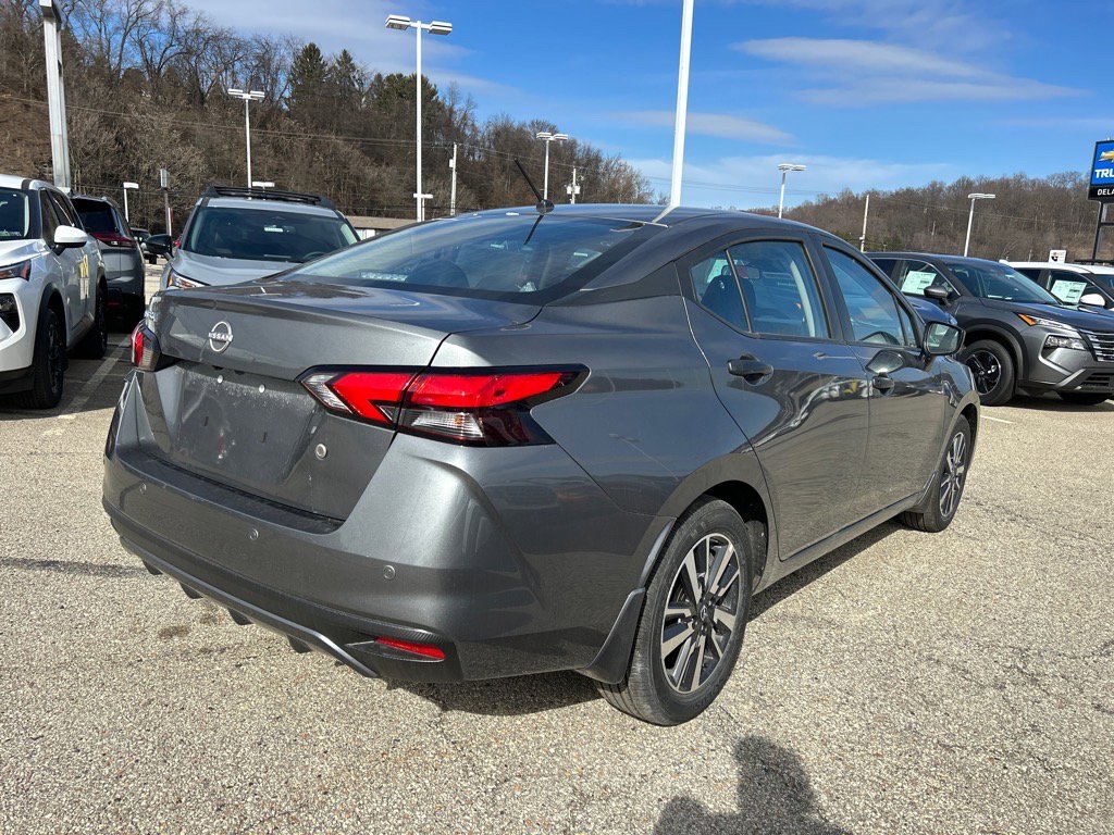 2025 Nissan Versa S photo 3