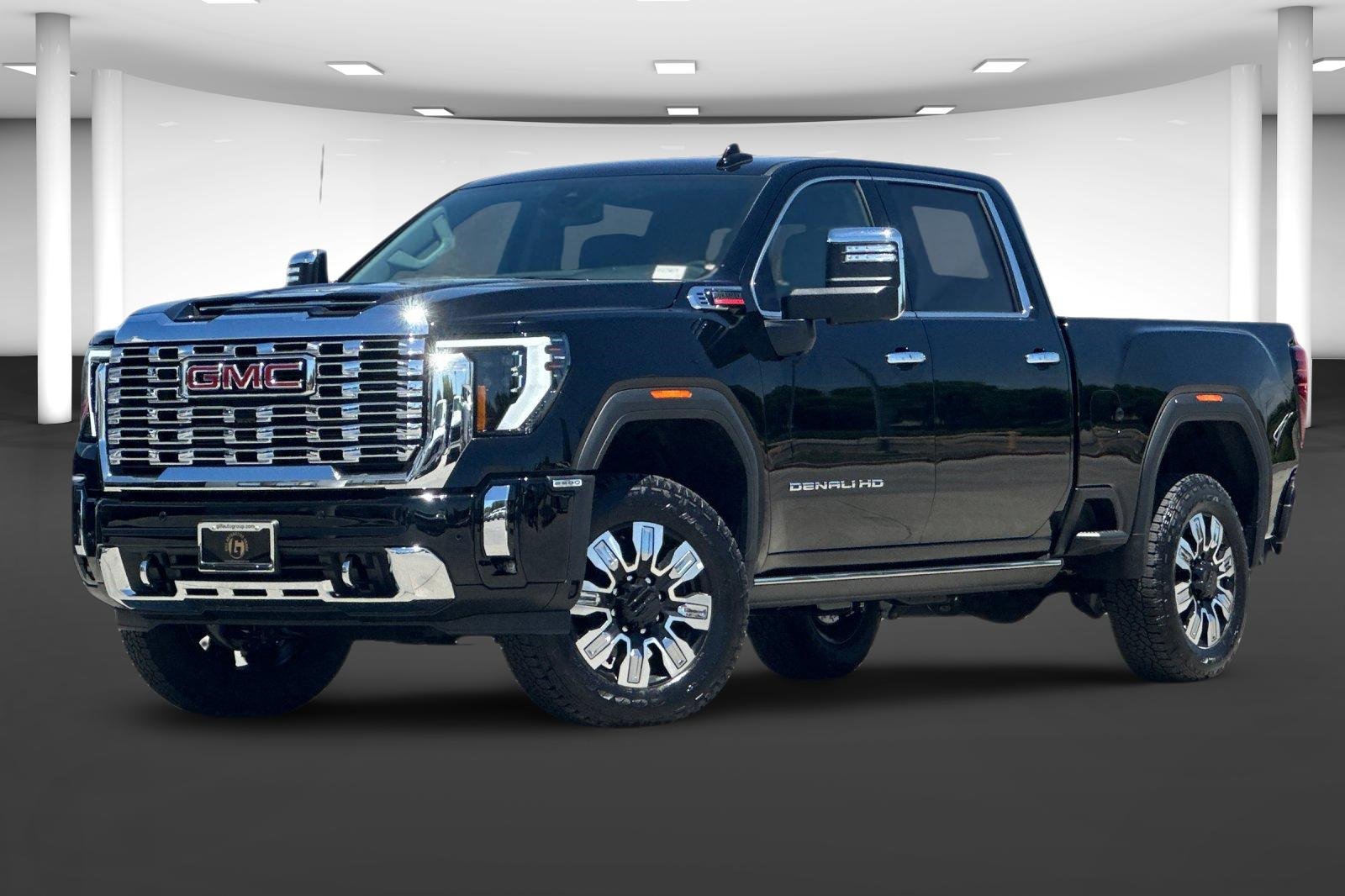 2025 Gmc Sierra 2500 HD Denali photo 2