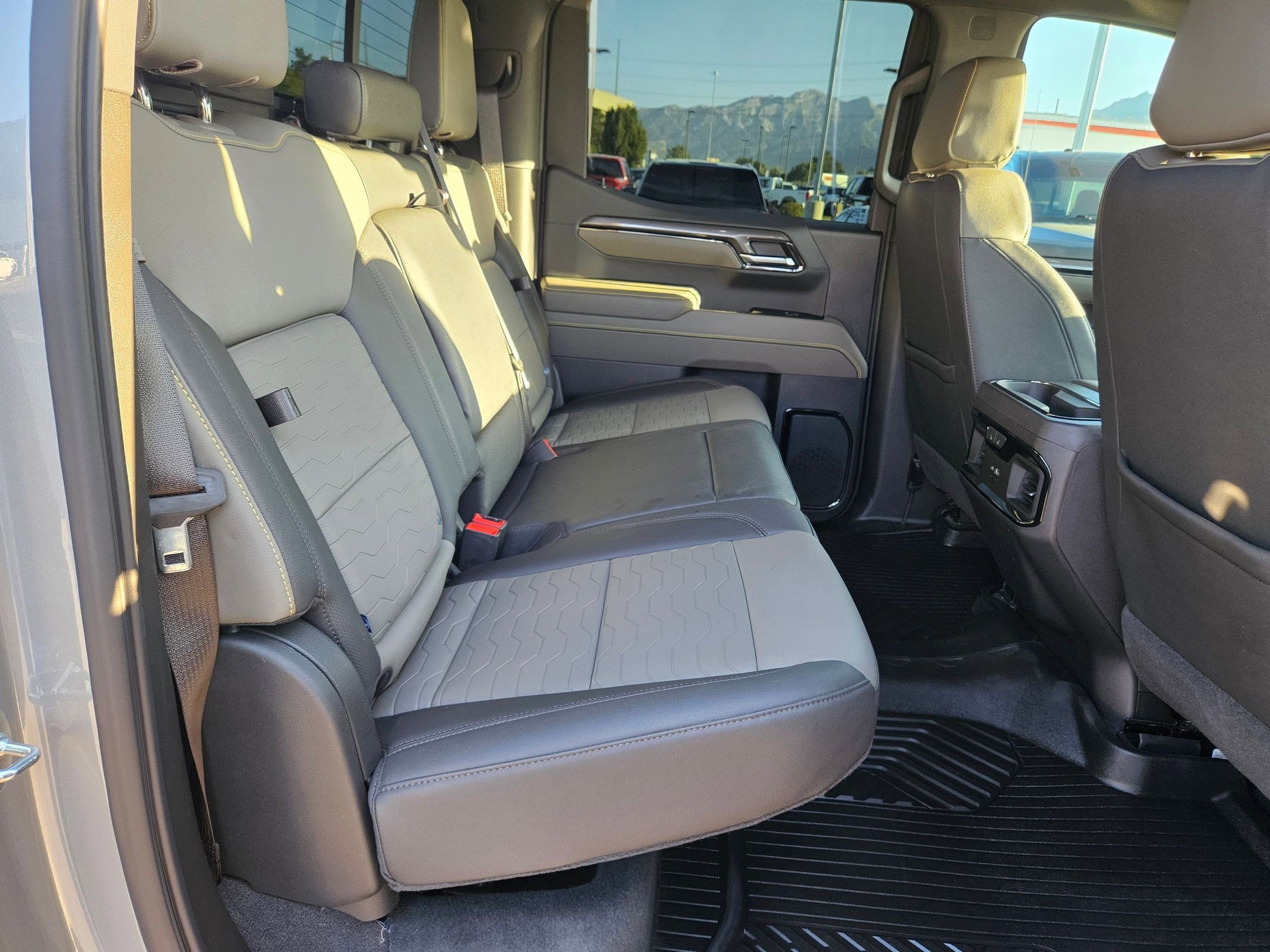 2024 Chevrolet Silverado 1500 ZR2 photo 28