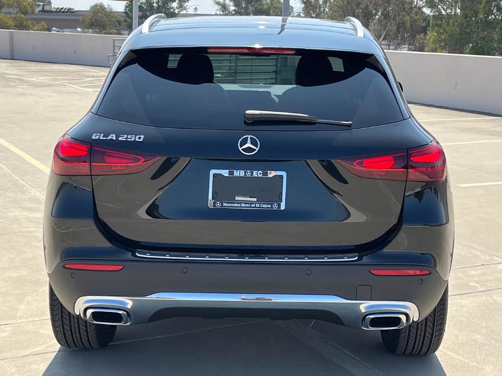 2026 Mercedes Benz GLA 250 photo 20
