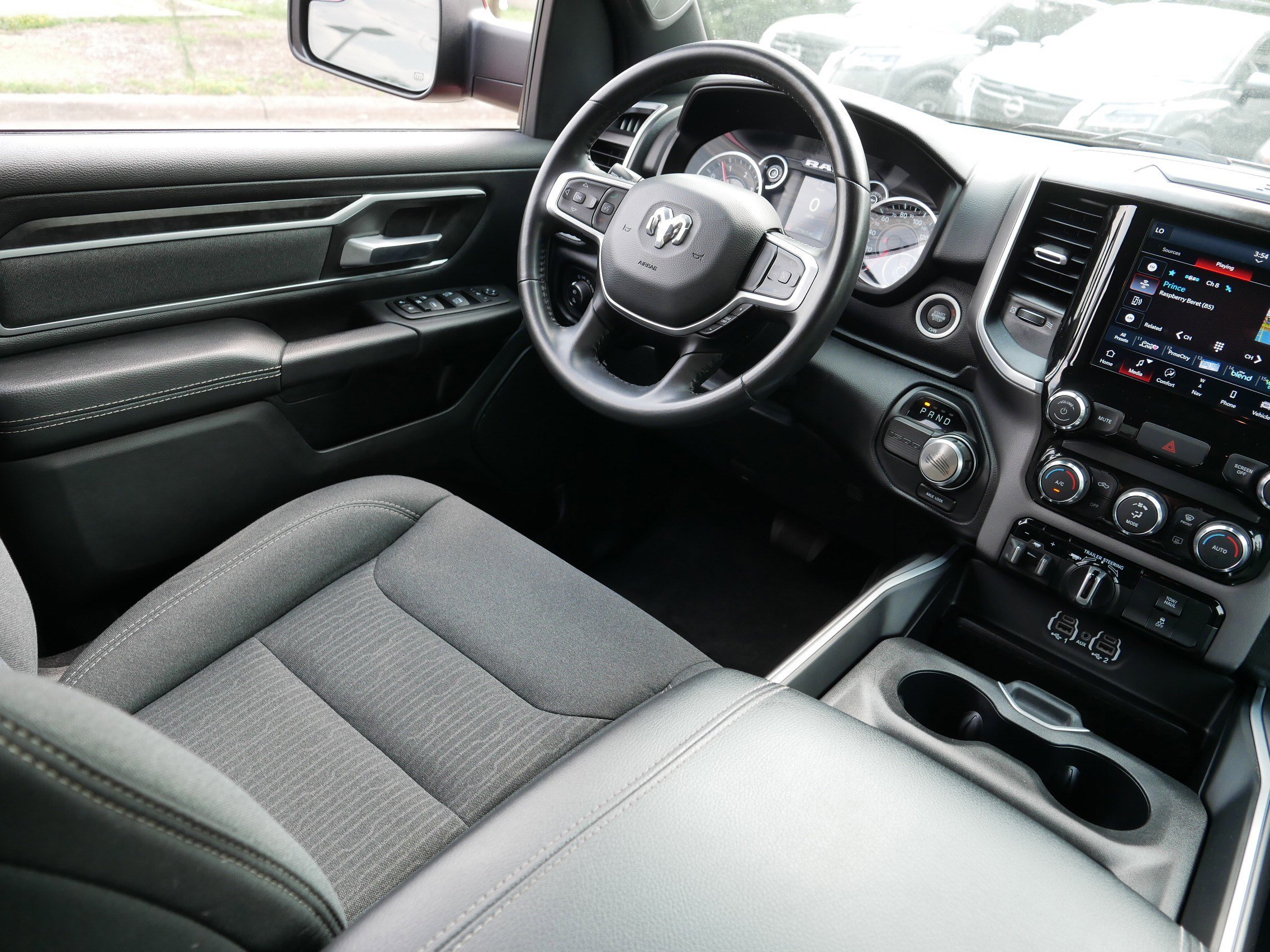 2022 Ram 1500 Big Horn photo 9