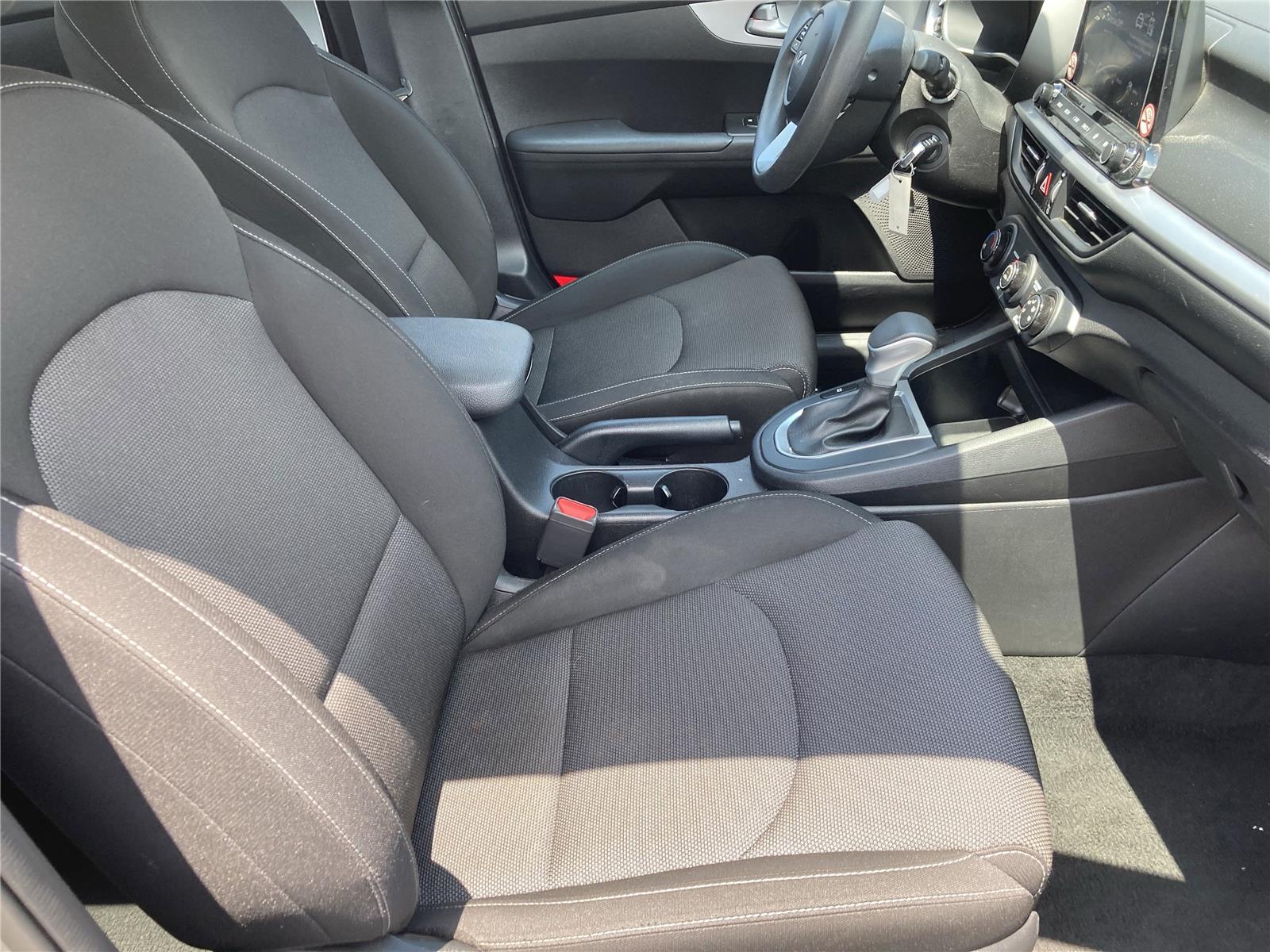 2023 Kia Forte LXS photo 33