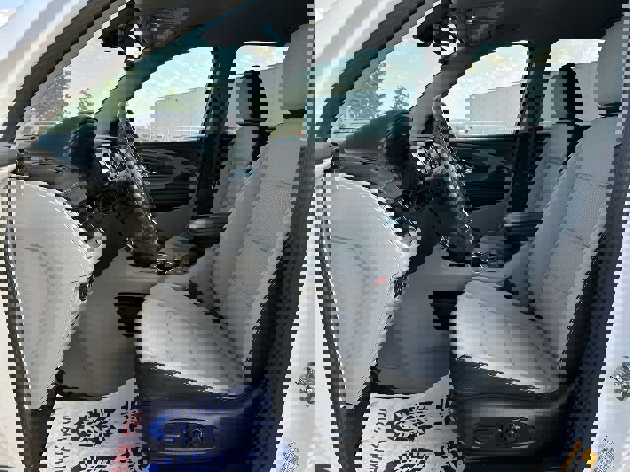 2023 Gmc Terrain SLE photo 18