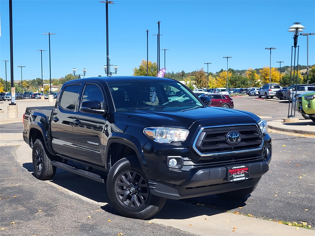 2021 Toyota Tacoma SR5 photo 2